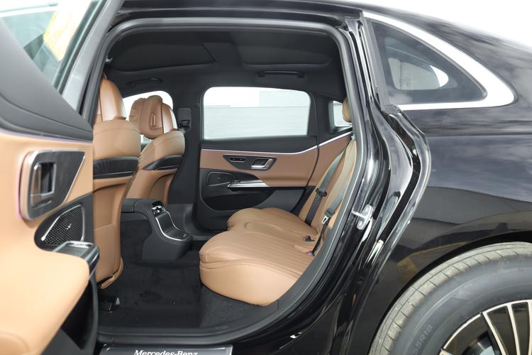 Фото машины 103