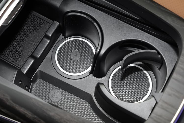 Фото машины 63