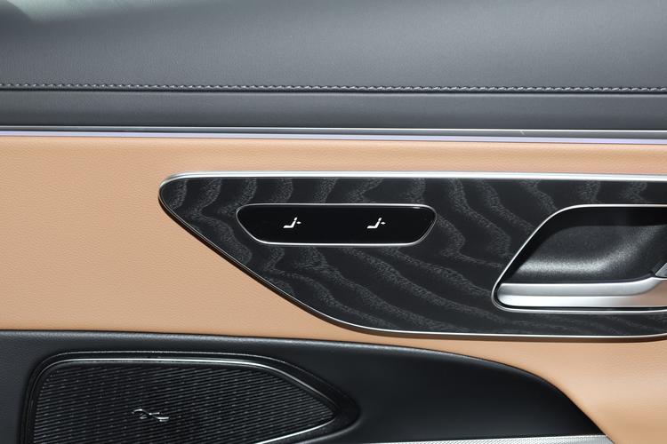 Фото машины 166