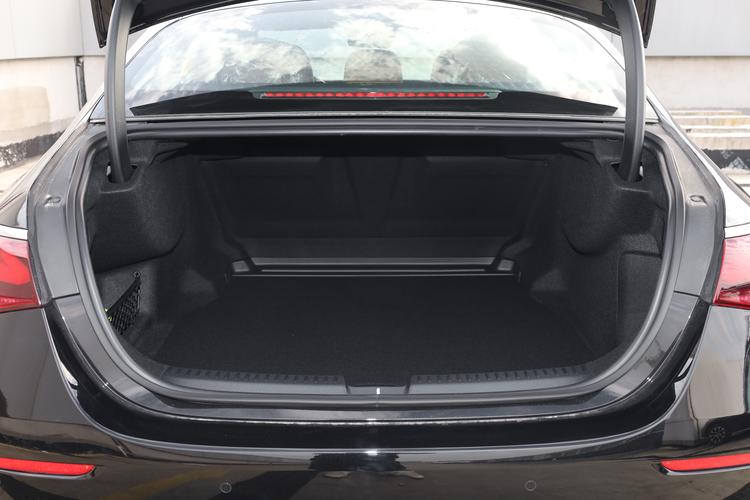 Фото машины 87