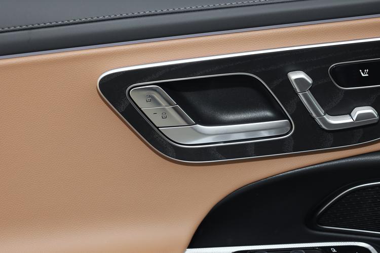 Фото машины 108