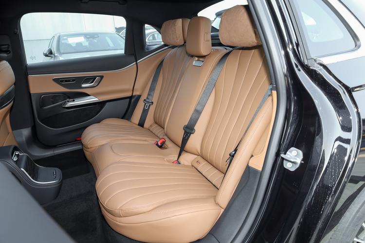 Фото машины 120