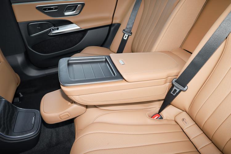 Фото машины 143