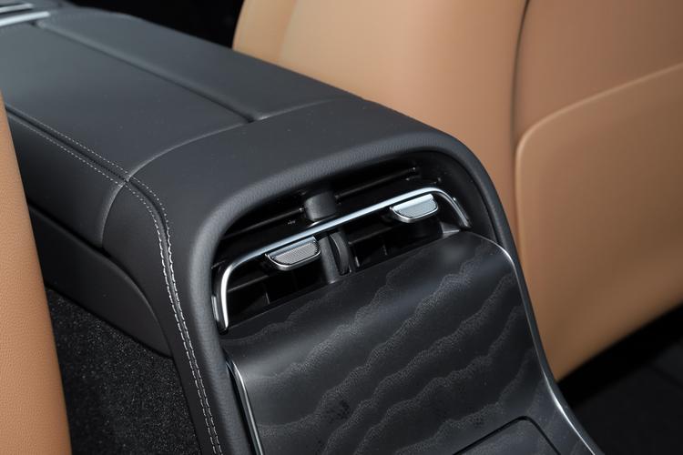 Фото машины 77