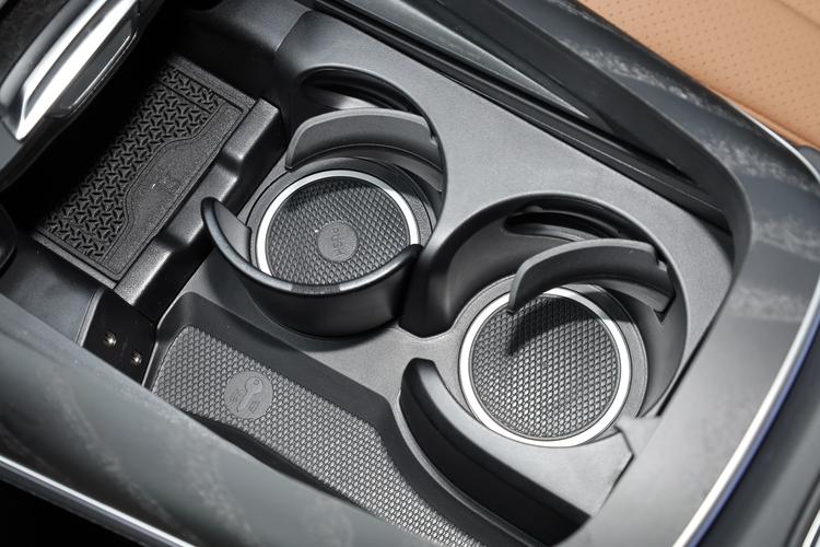 Фото машины 103