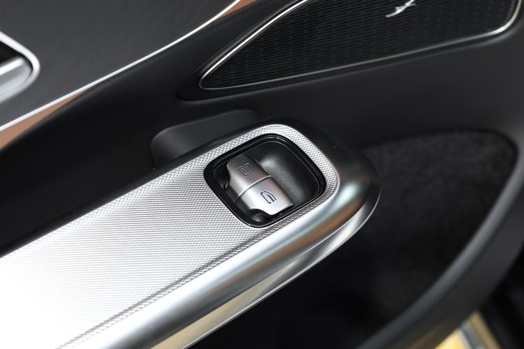 Фото машины 166