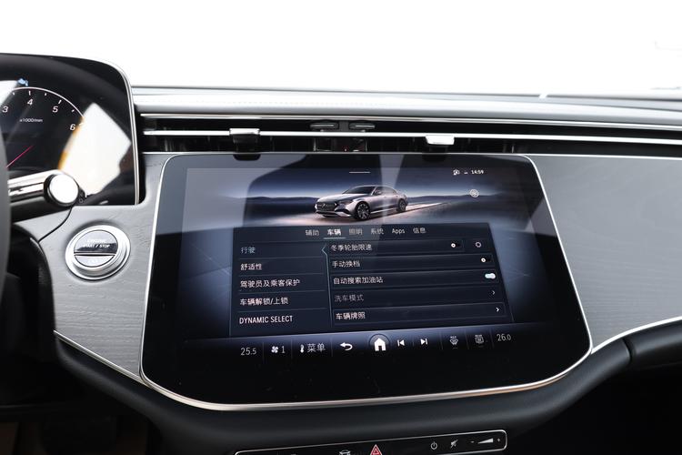 Фото машины 112