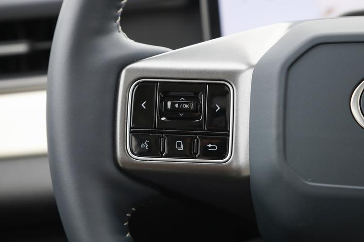 Фото машины 102