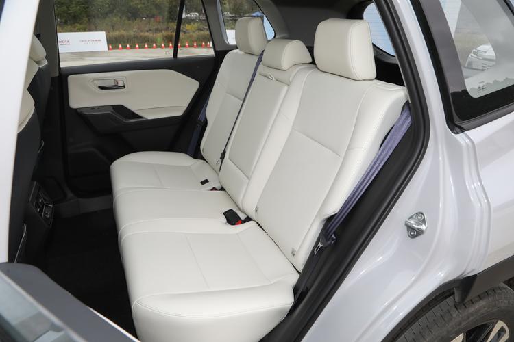 Фото машины 142