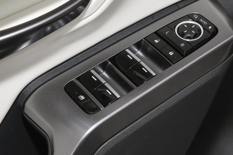 Фото машины 105