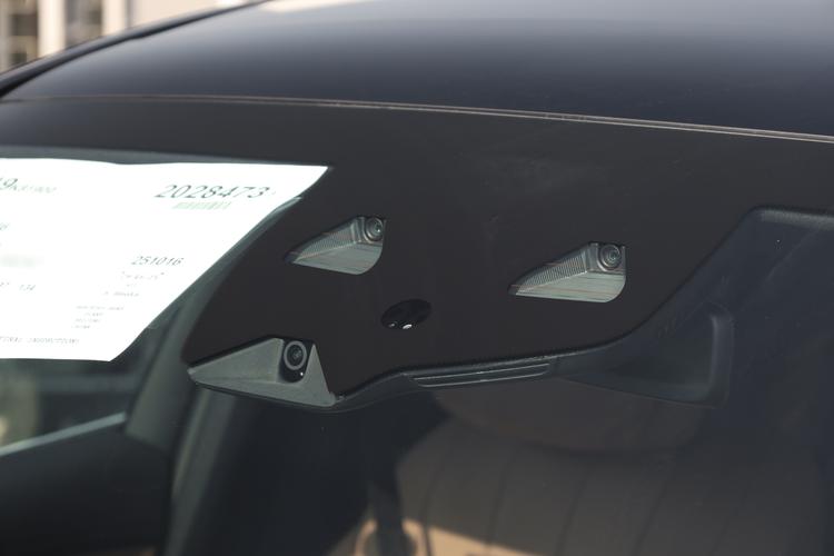 Фото машины 112