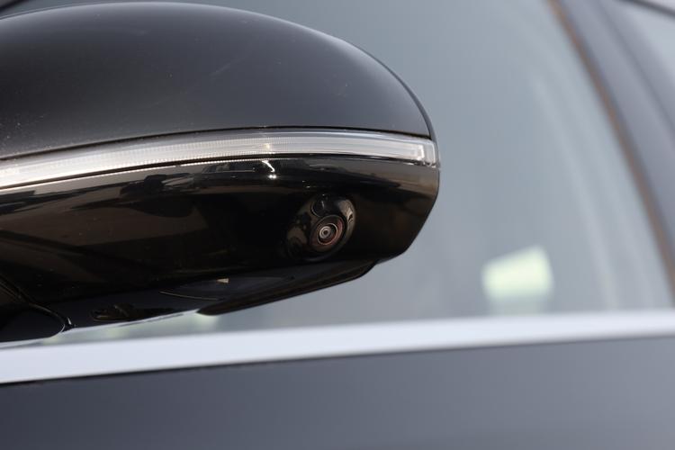 Фото машины 114