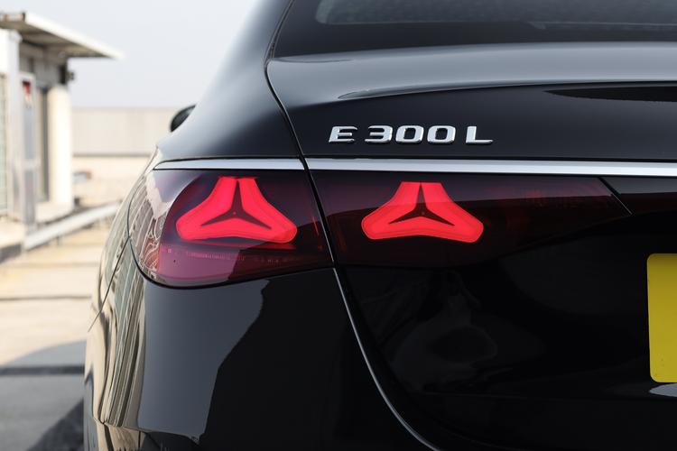 Фото машины 140