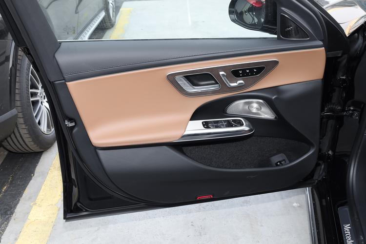 Фото машины 121