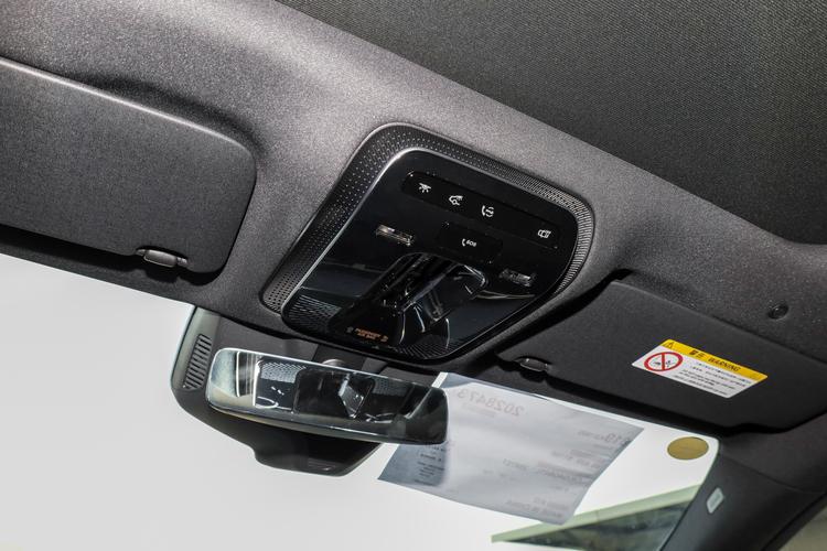 Фото машины 30