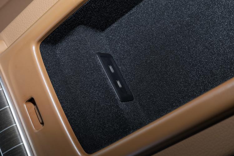 Фото машины 102