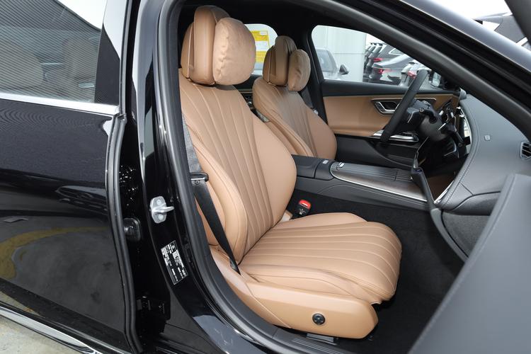 Фото машины 72