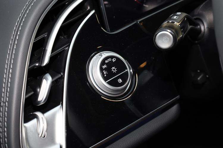 Фото машины 190