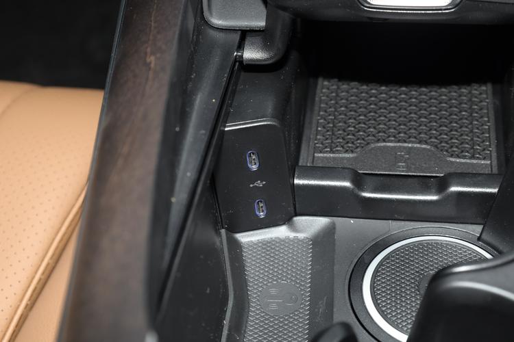 Фото машины 160