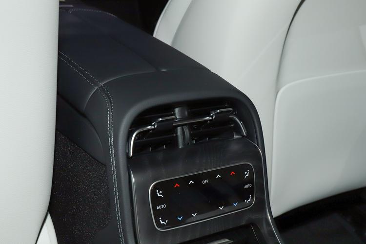 Фото машины 210