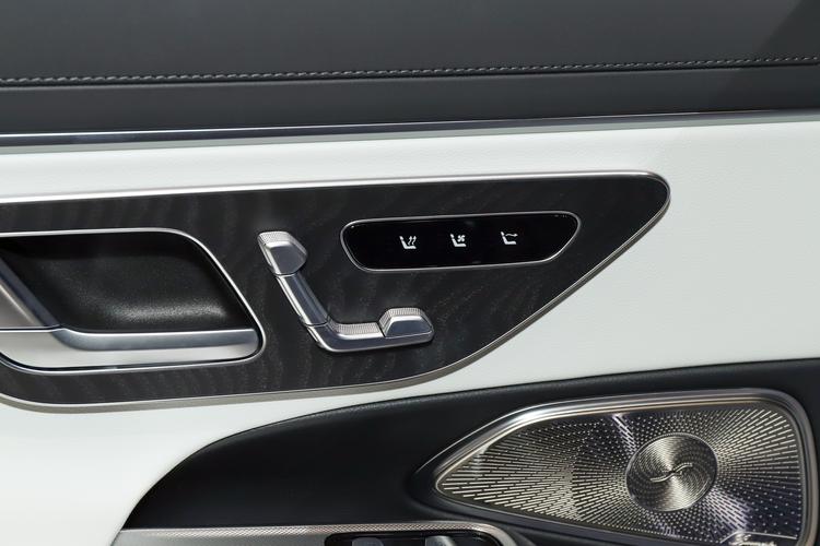 Фото машины 211