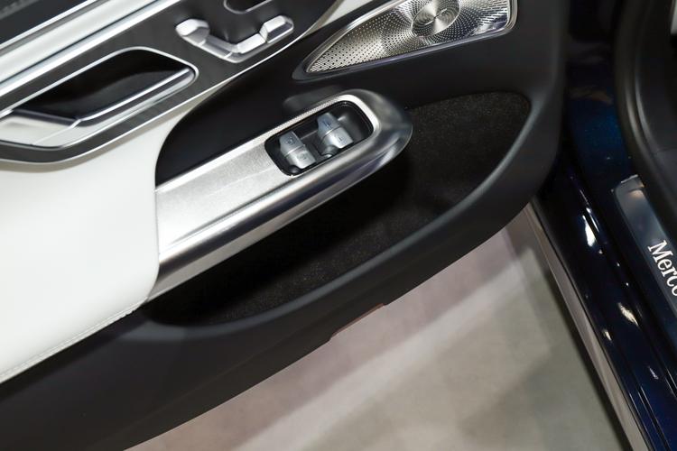 Фото машины 235