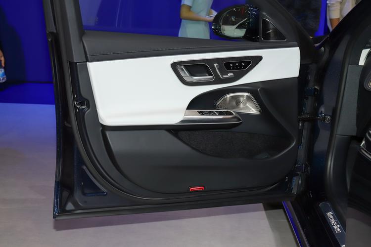 Фото машины 327