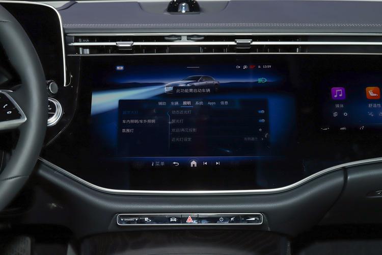 Фото машины 323