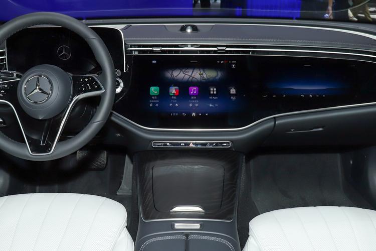 Фото машины 324