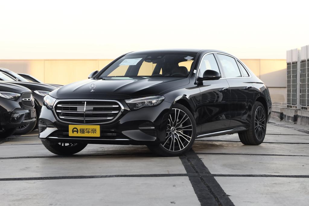 E 300 L luxury Sedan