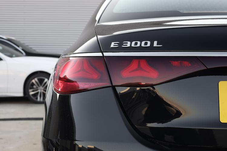 Фото машины 73