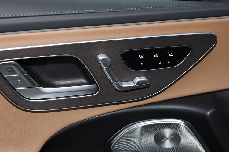 Фото машины 124