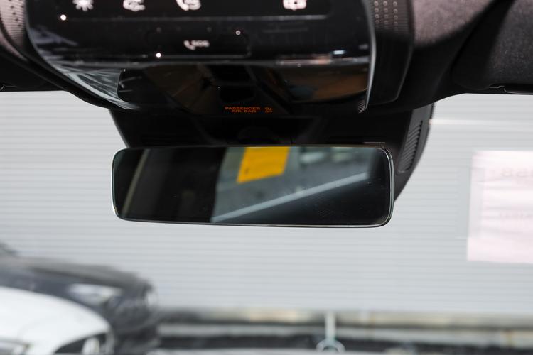 Фото машины 112