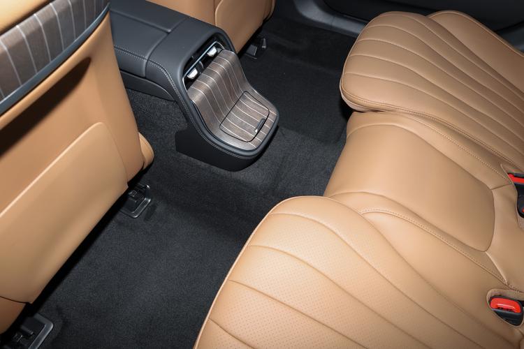 Фото машины 190