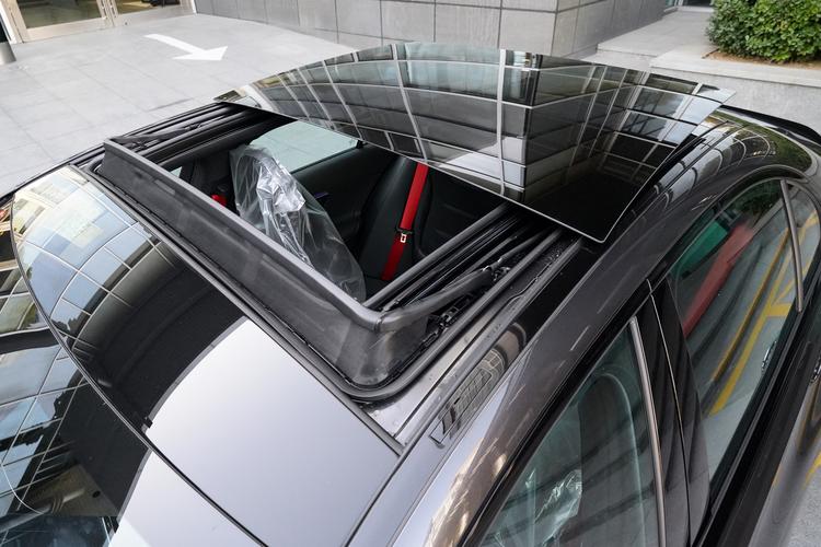 Фото машины 33