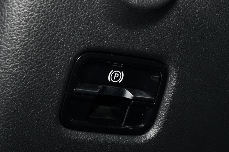 Фото машины 102