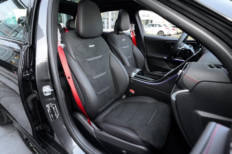 Фото машины 103