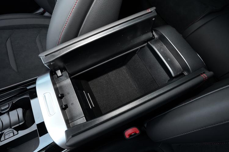 Фото машины 104