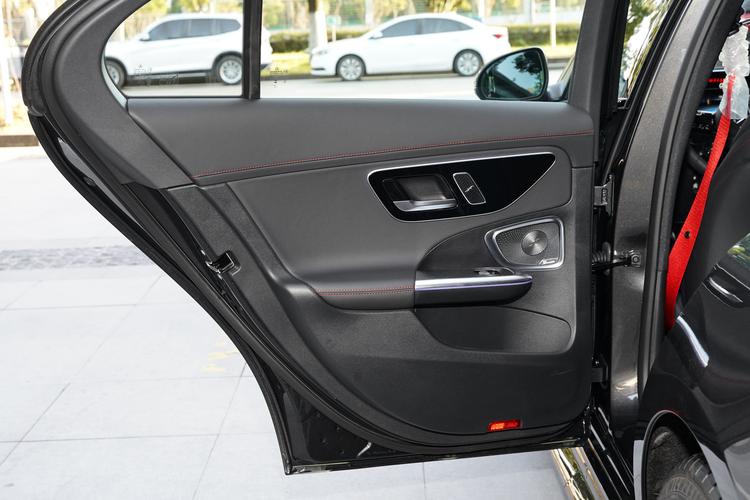 Фото машины 127