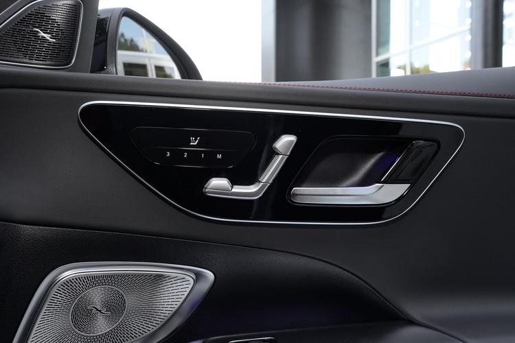 Фото машины 128