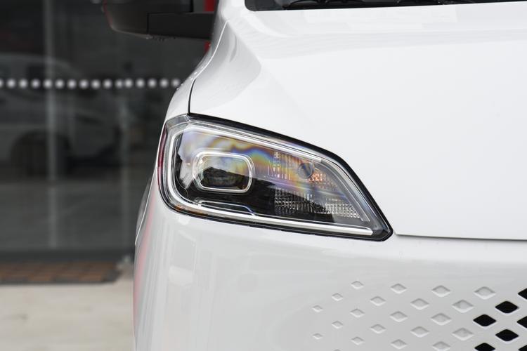 Фото машины 76