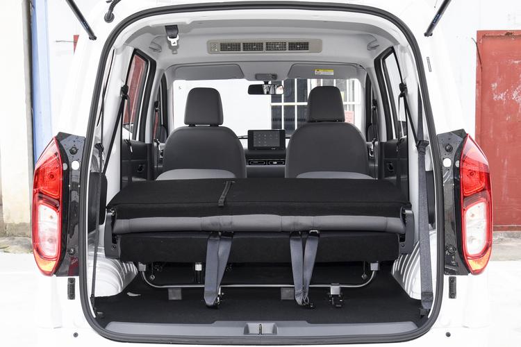 Фото машины 108