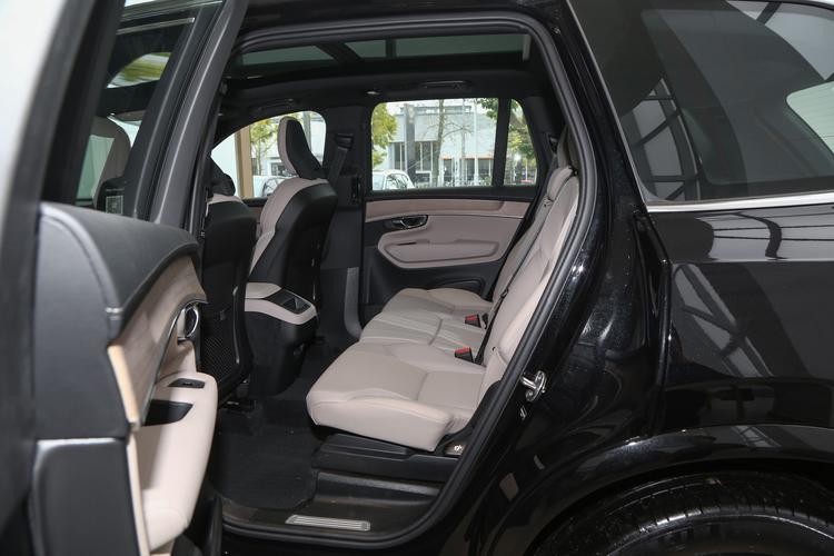 Фото машины 72