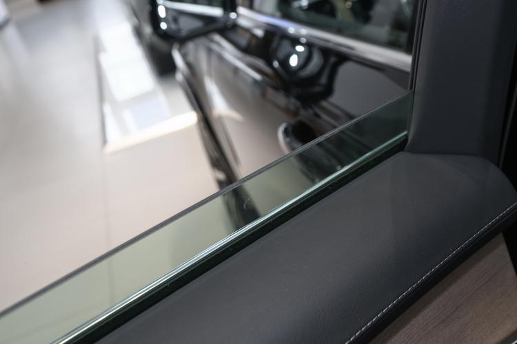 Фото машины 144