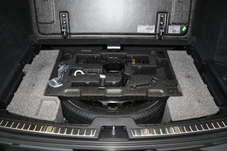 Фото машины 42