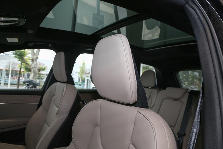 Фото машины 100