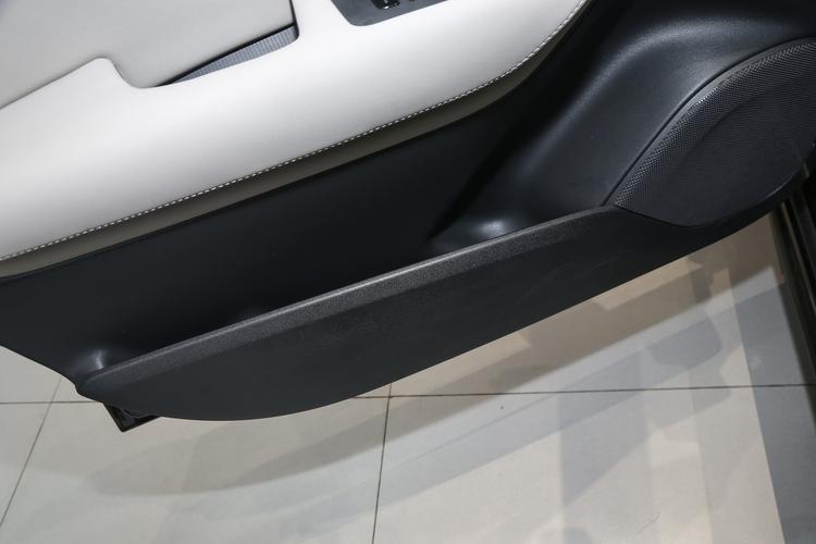 Фото машины 136