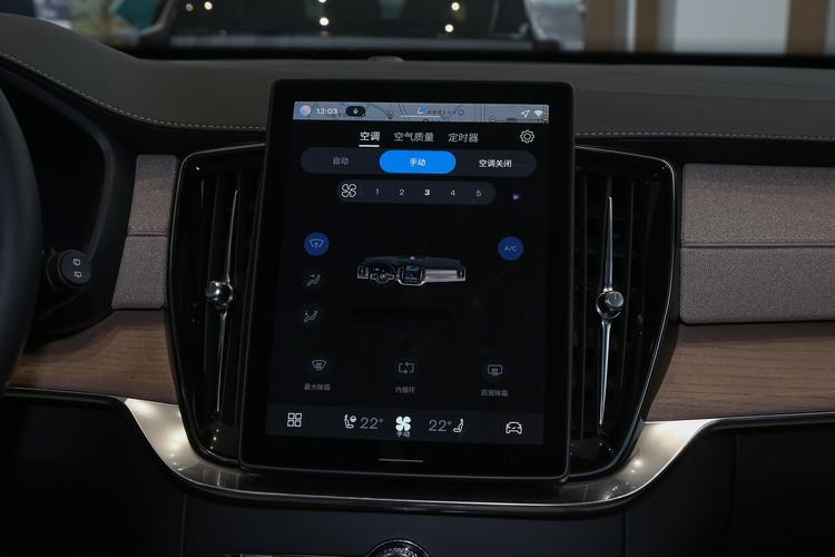 Фото машины 124