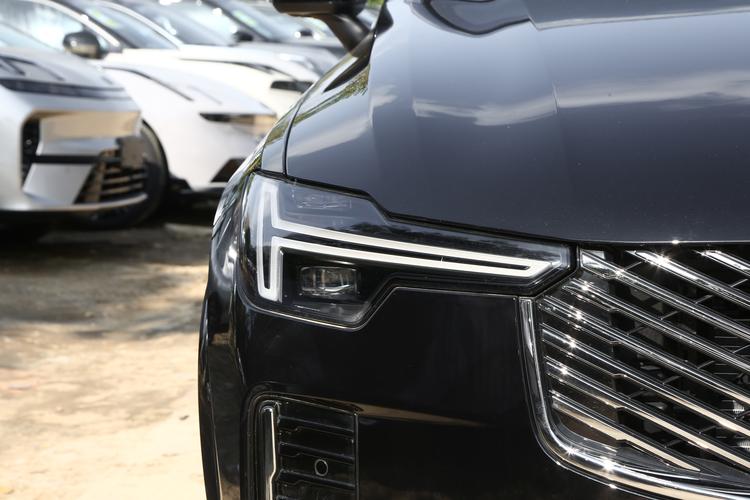 Фото машины 86