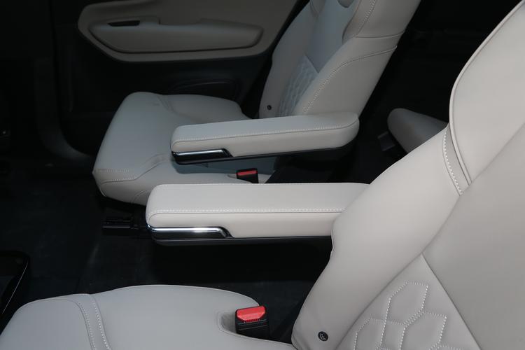 Фото машины 37